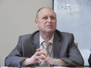 P1220384